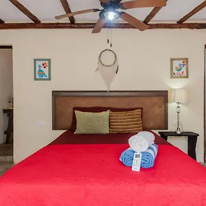 Gasthof Primitive Selfcheck-in Adults Only, Tulum